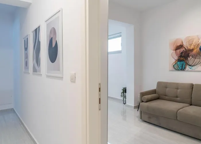 Tholaria Chania (Crete)