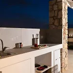 Villa Tholaria *