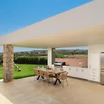 Villa Tholaria