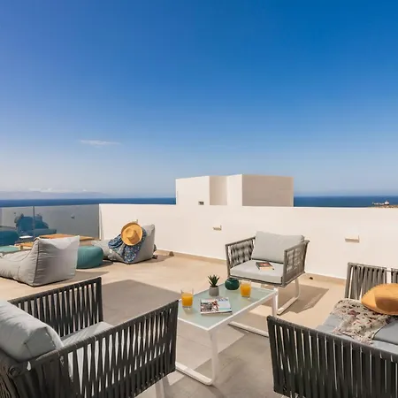 Tholaria Chania (Crete)