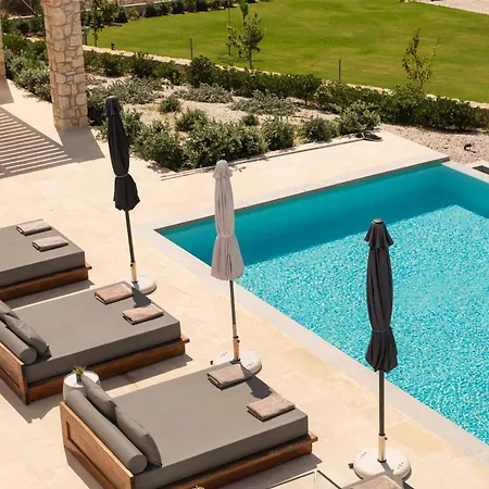 Tholaria Villa